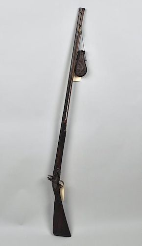FLINTLOCK LONG GUN & POWDER
