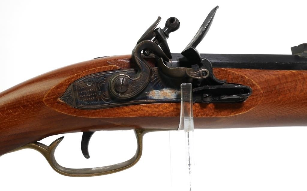 FLINTLOCK RIFLE, .45 CAL MUZZLE