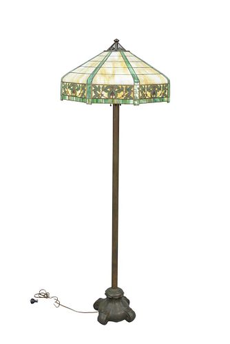 FLOOR LAMP WITH LEADED SHADE WITH