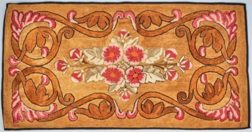 FLORAL & LEAVES HOOKED RUGAll