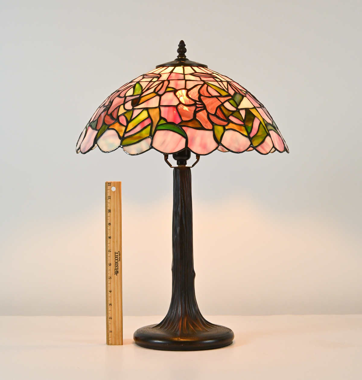 FLORAL MOTIF LEADED GLASS TABLE