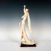FLORENCE GIUSEPPE ARMANI FIGUR
