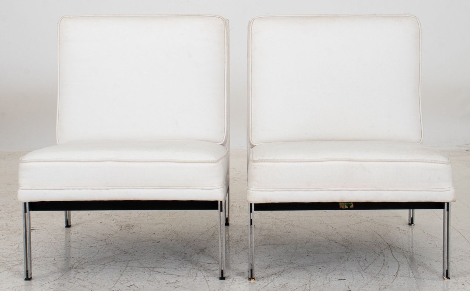 FLORENCE KNOLL MID-CENTURY PARALLEL