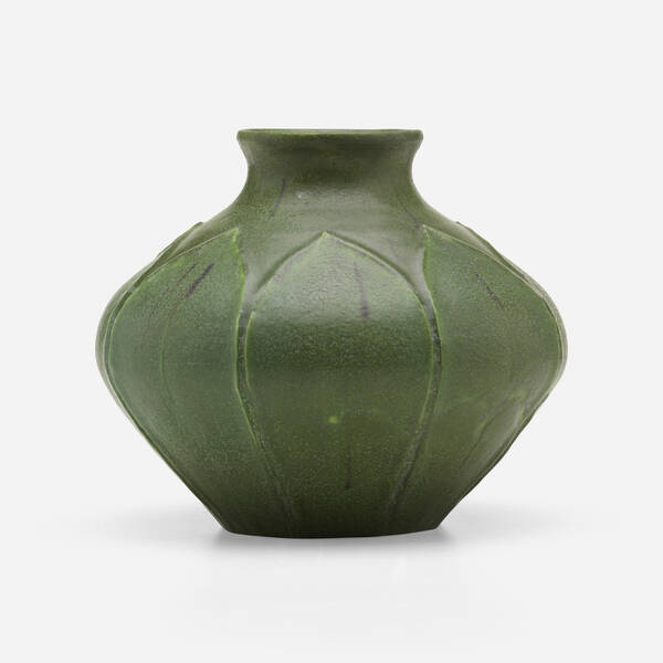 Florence Liley for Grueby Faience