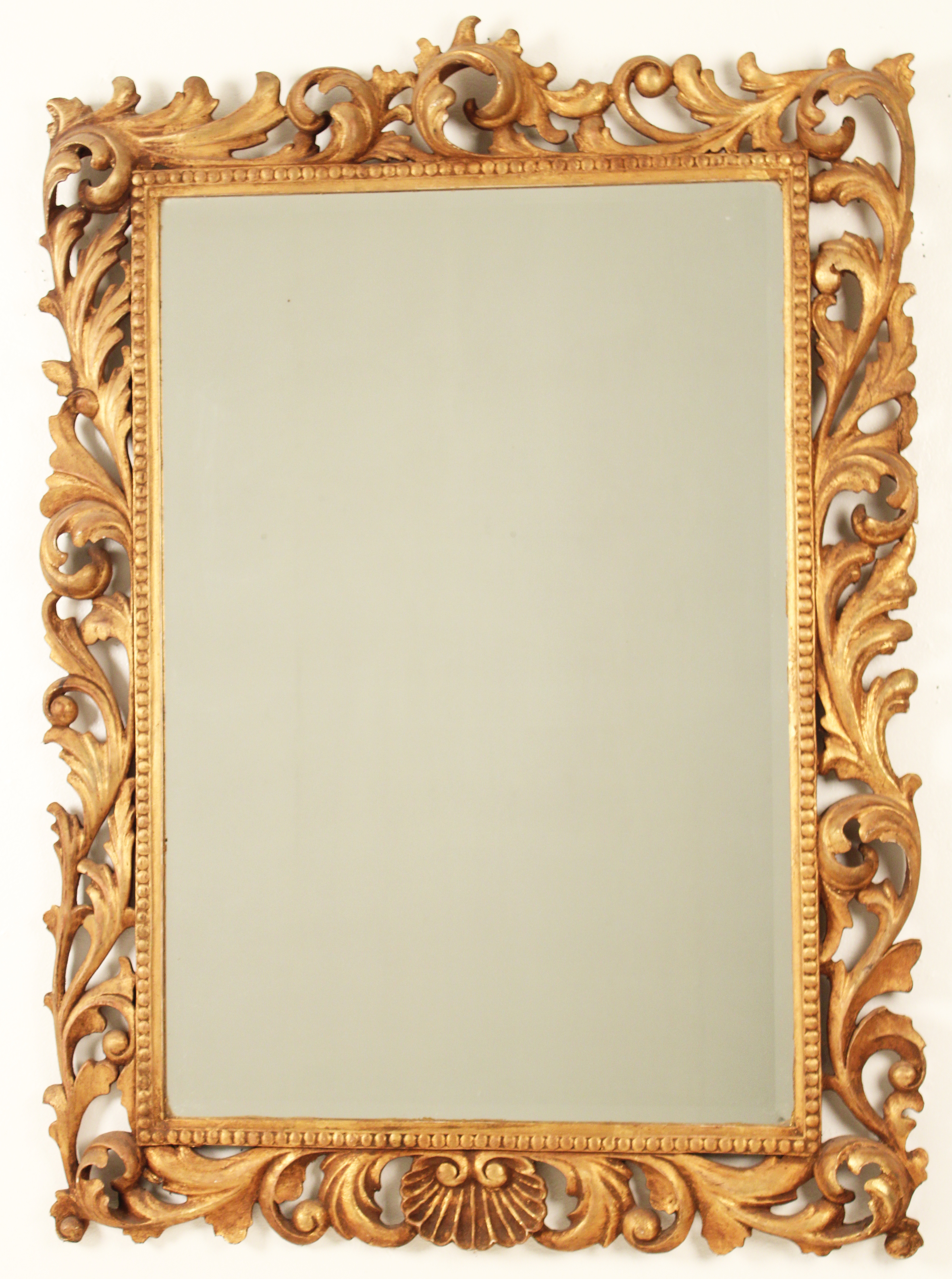 FLORENTINE CARVED GILTWOOD MIRROR