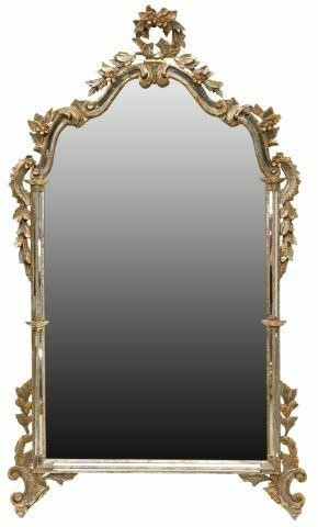 FLORENTINE ROCAILLE CARVED GILTWOOD
