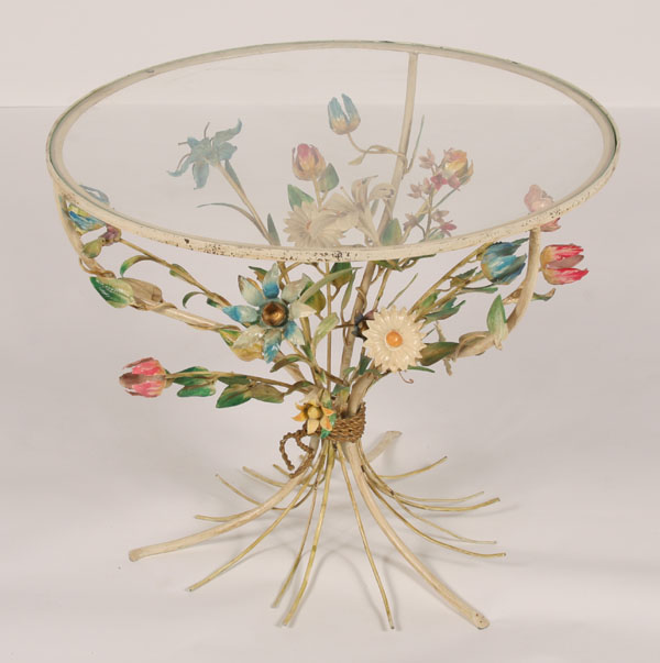 Floriform design metal side