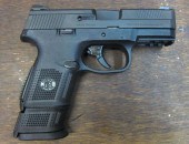 FNH MODEL FNS-40C DOUBLE ACTIO