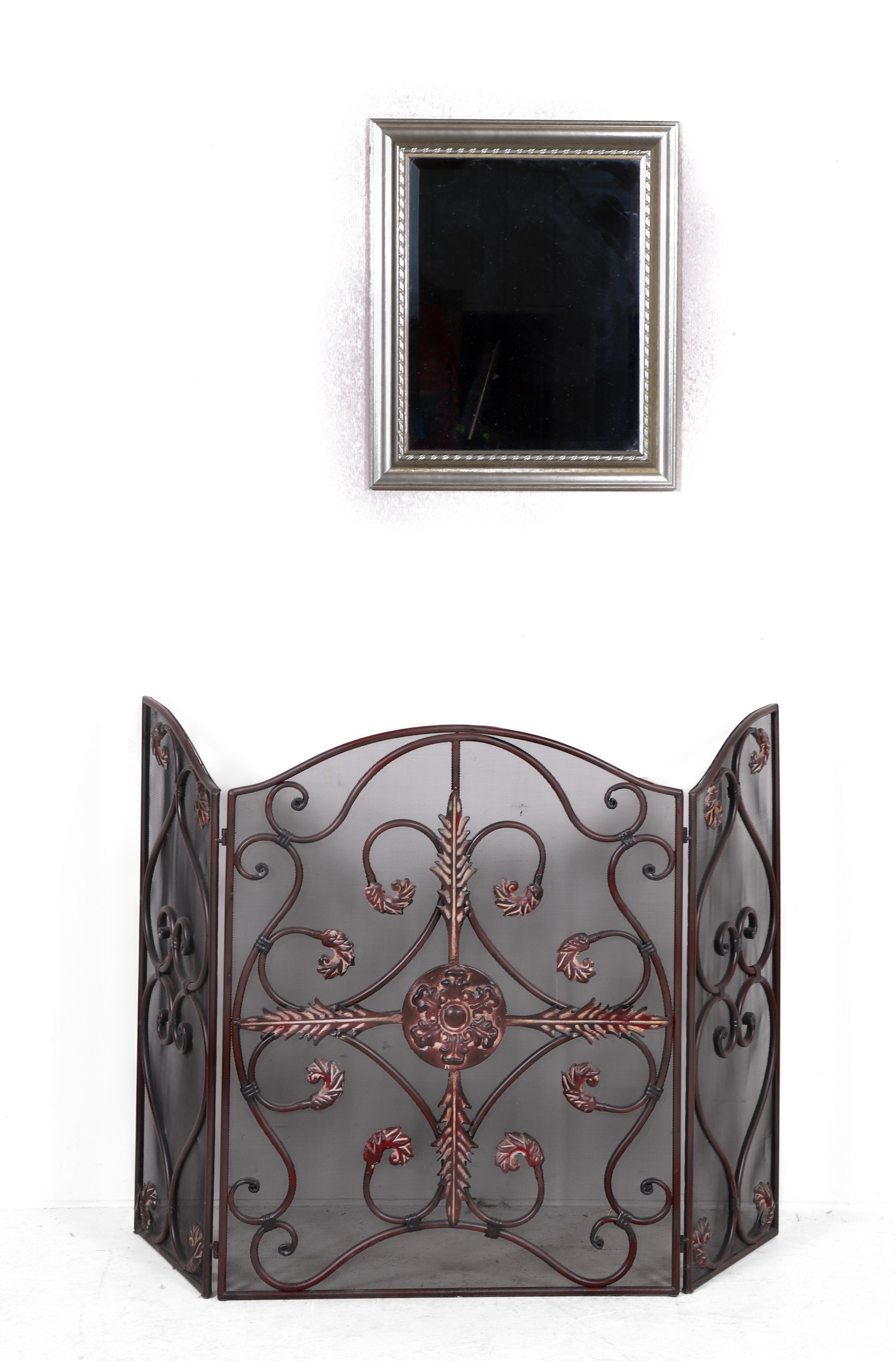 Folding 3-panel firescreen,