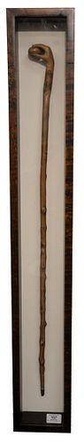 FOLK ART CANE, TOP HAVING CARVED