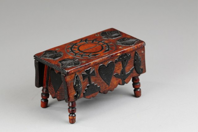 FOLK ART CARVED BENCH STILL BANK
