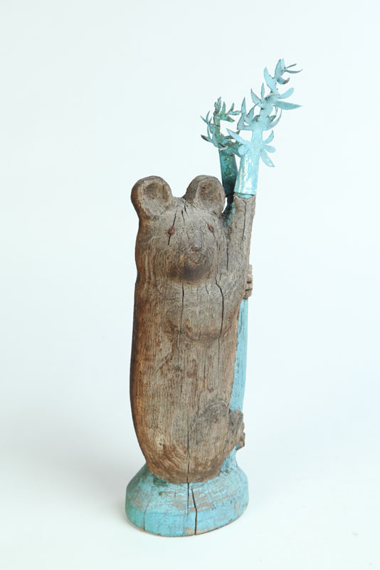 FOLK ART CARVING BY SILVIO