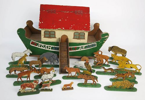 FOLK ART CRAFTED NOAH'S ARK,