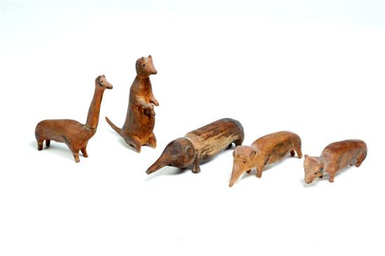 FOLKY CARVED ANIMALS.  American 