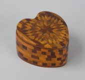 FOLKY MARQUETRY BOXA folky mar