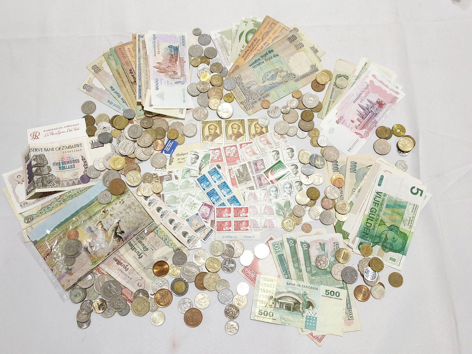 FOREIGN CURRENCY & STAMPS: