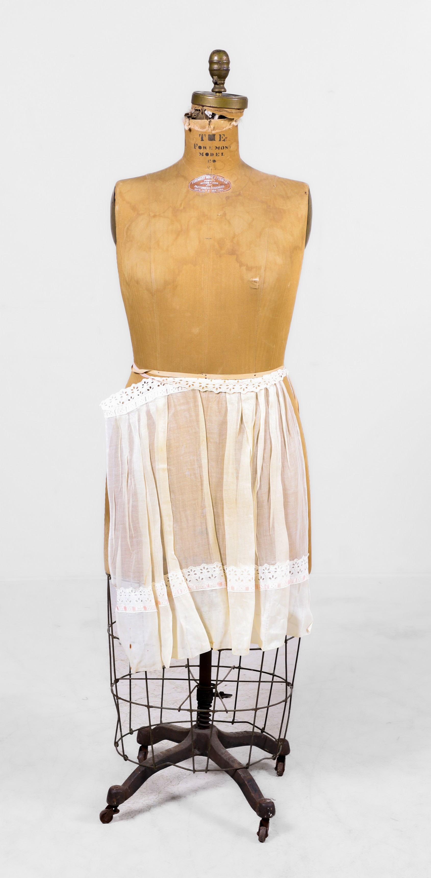 Foremost Model Form Co Dress