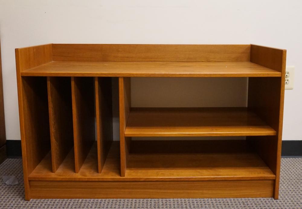 FORNEM MOBELKUNST DANISH TEAK