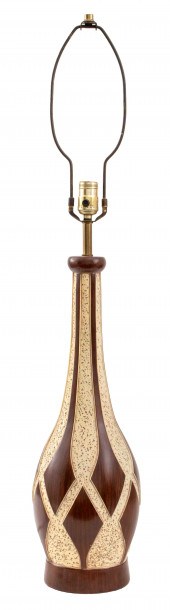 FORTUNE LAMP CO. MID-CENTURY W