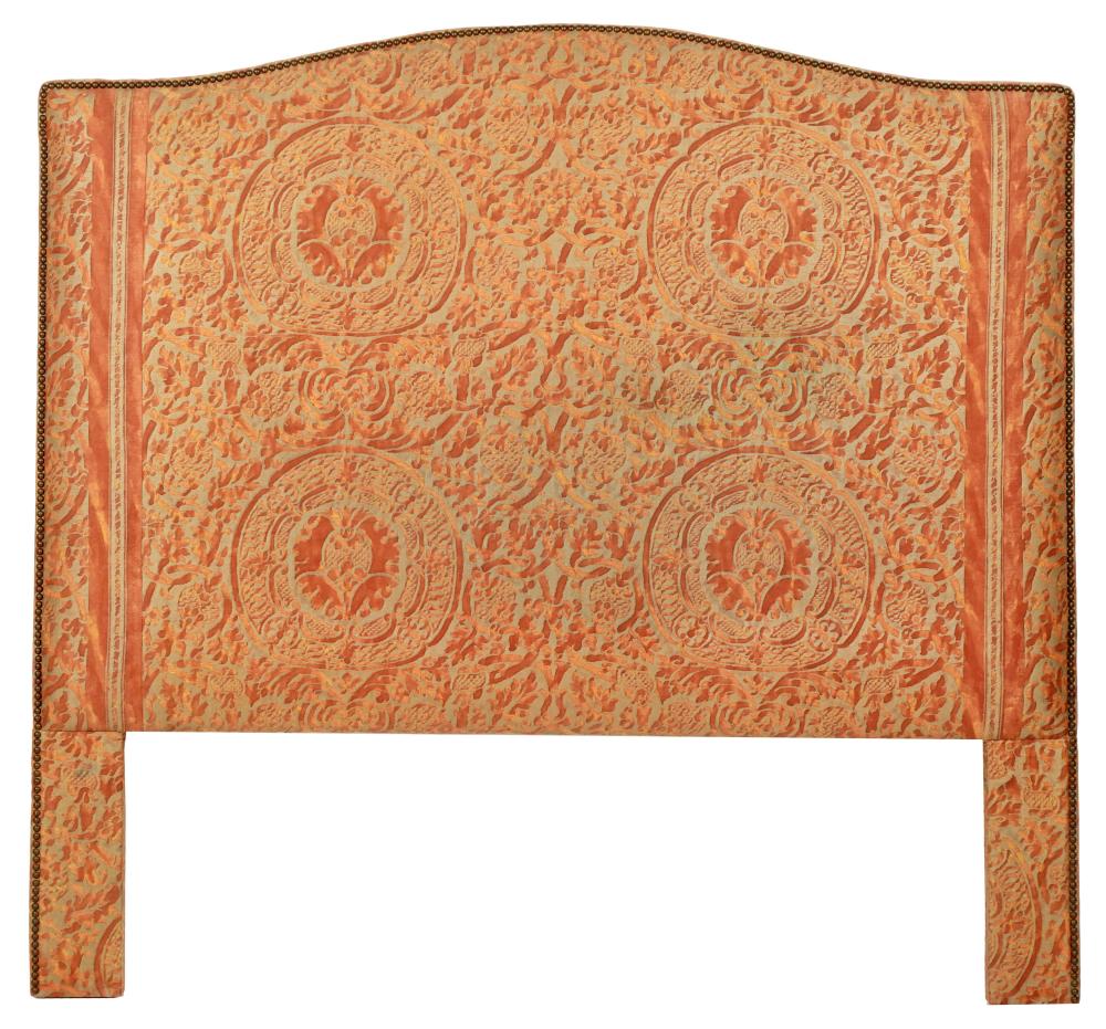 FORTUNY FABRIC-UPHOLSTERED QUEEN