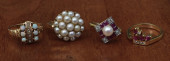 FOUR 14K GOLD RINGS<br>Victori
