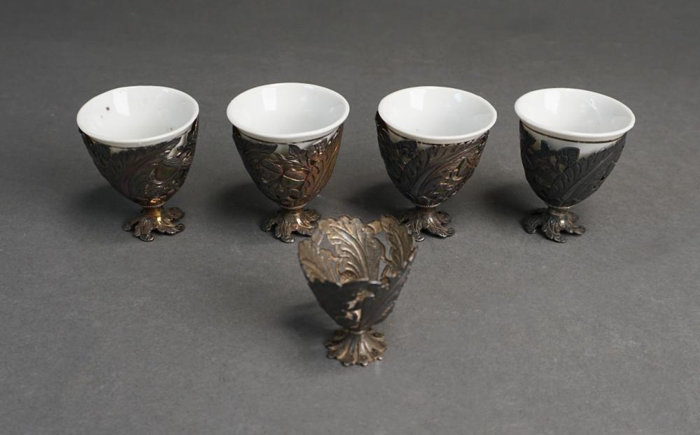 FOUR ACORN AND FOLIAGE DECORATED