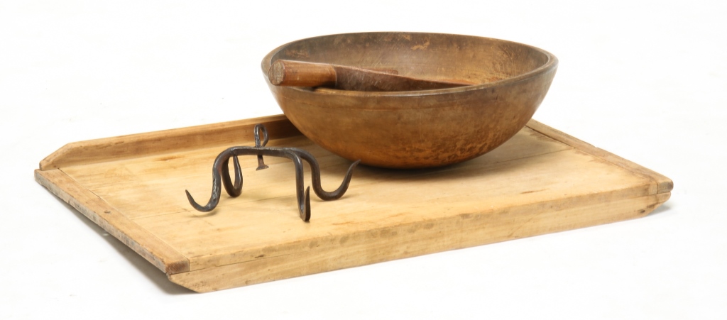 FOUR AMERICAN KITCHENWARES.