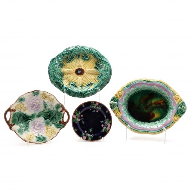 FOUR ANTIQUE MAJOLICA PIECES Late