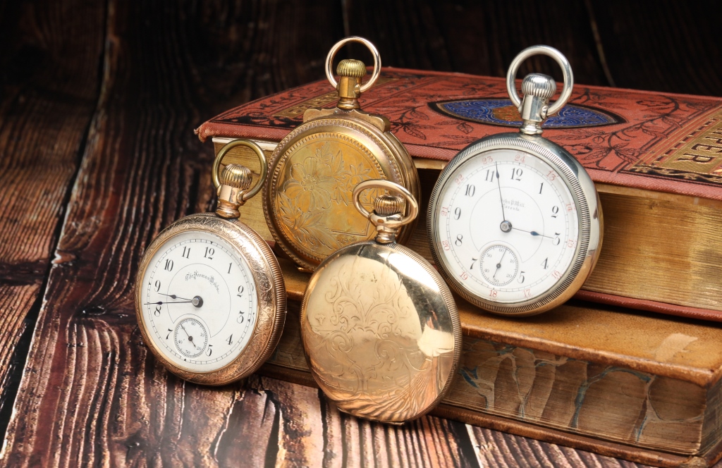 FOUR ANTIQUE PRIVATE LABEL POCKET