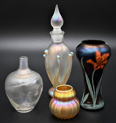 FOUR ART GLASS PIECES, TO INCLUDE