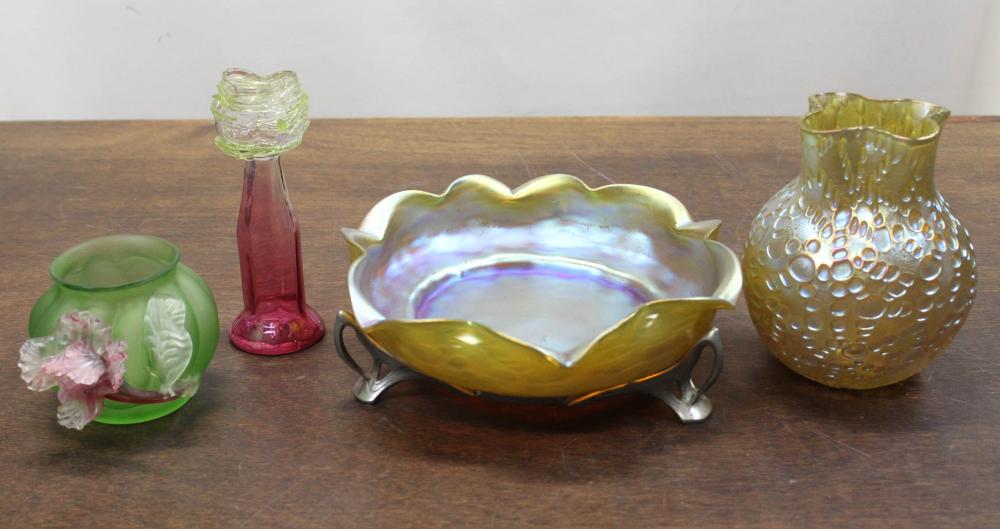 FOUR ART GLASS VESSELSFOUR ART