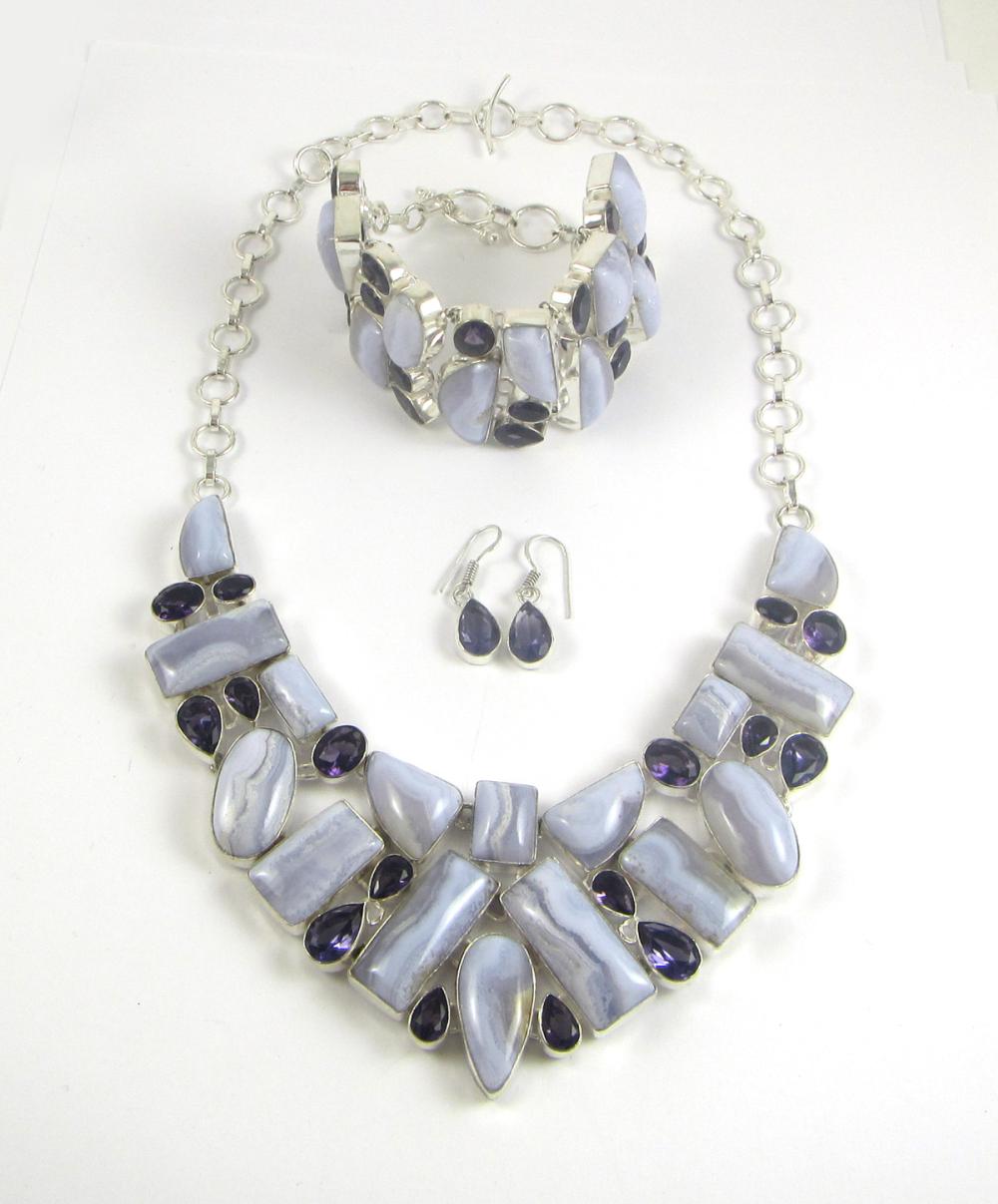 FOUR ARTICLES OF AMETHYST AND