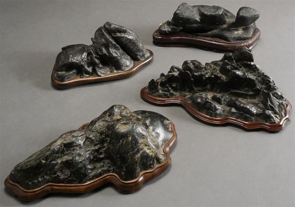 FOUR ASSORTED JAPANESE 'DESOLATE'