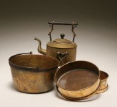 Four brass and copper pots/kit