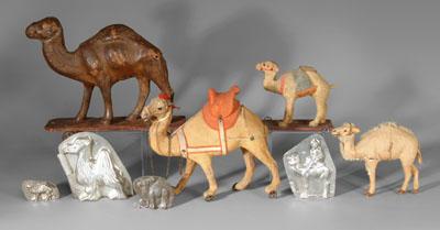 Four camel pull toys, four molds: