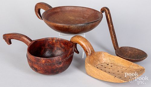 FOUR CARVED WOOD SCOOPS, 19TH