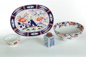 FOUR CERAMIC PIECES.  European