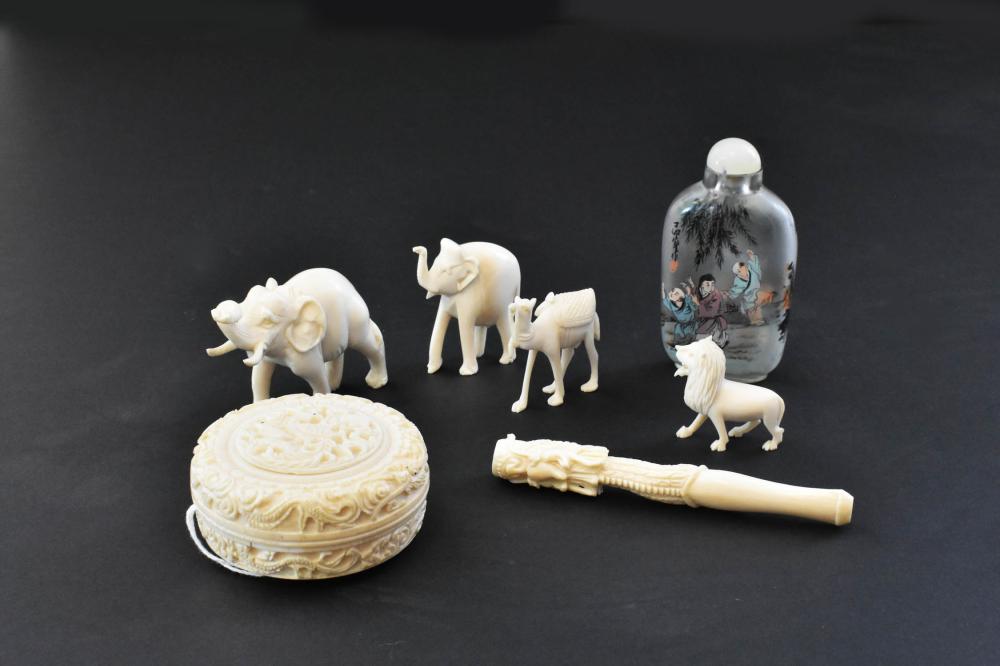 FOUR CHINESE ANIMALS, BOX &