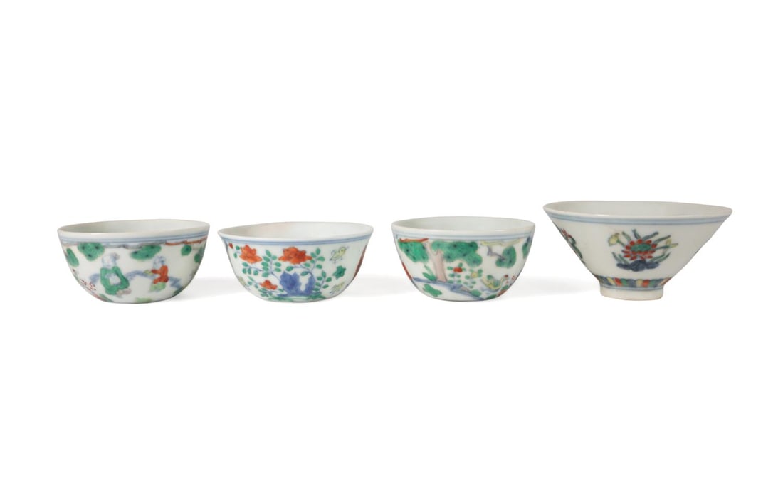 FOUR CHINESE DOUCAI CUPS,