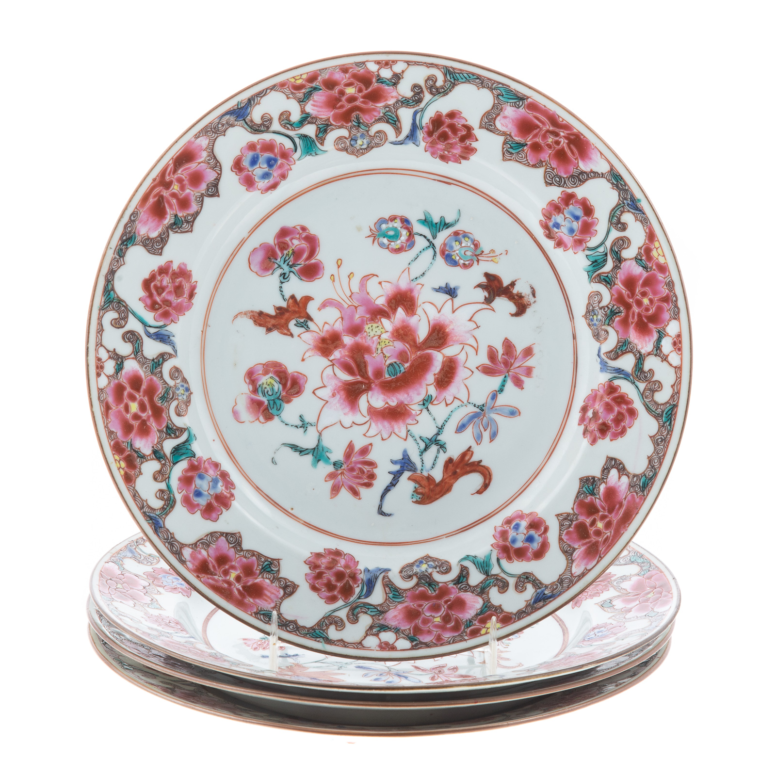 FOUR CHINESE EXPORT FAMILLE ROSE