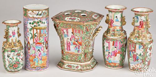 FOUR CHINESE EXPORT PORCELAIN