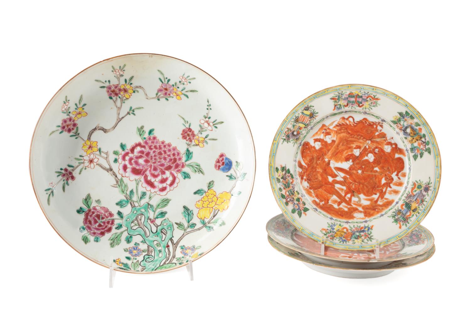 FOUR CHINESE MANDARIN & FAMILLE