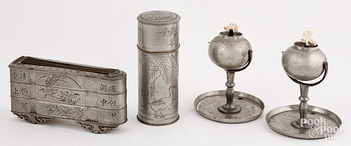 FOUR CHINESE PEWTER ACCESSORIESFour