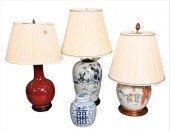 FOUR CHINESE PORCELAIN PIECESF