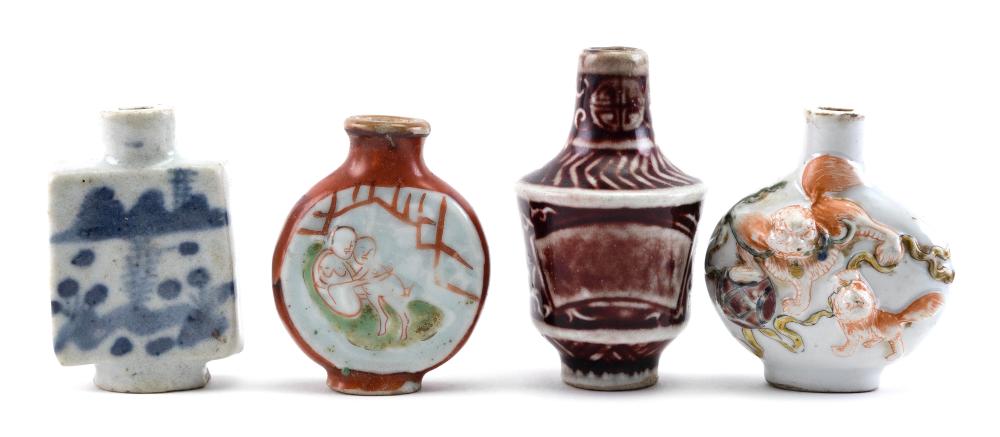 FOUR CHINESE PORCELAIN SNUFF