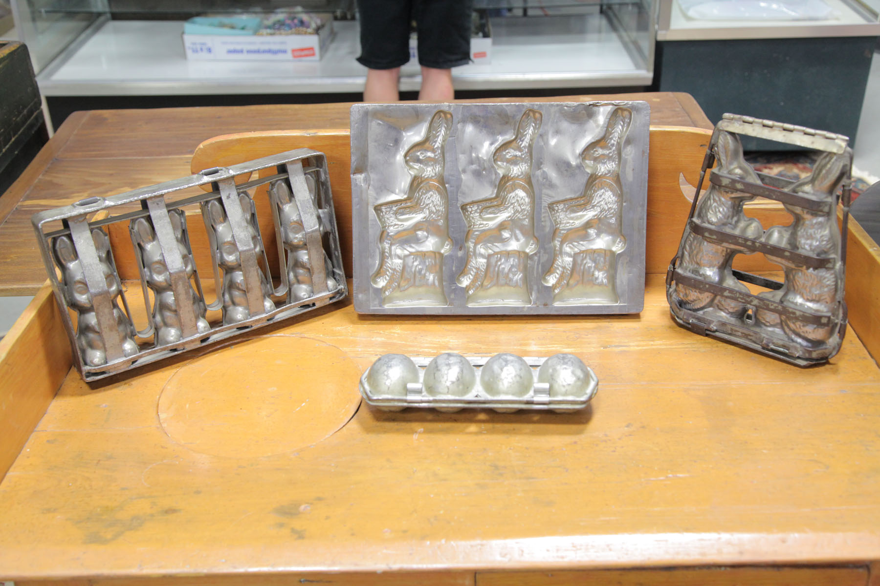 FOUR CHOCOLATE MOLDS.  American 