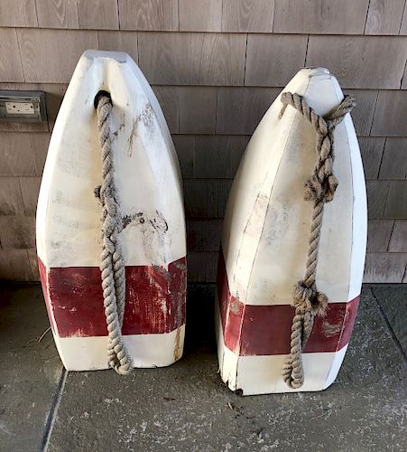 FOUR COLOSSAL RED AND WHITE PAINTED