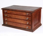 FOUR DRAWER SPOOL CABINETA fou
