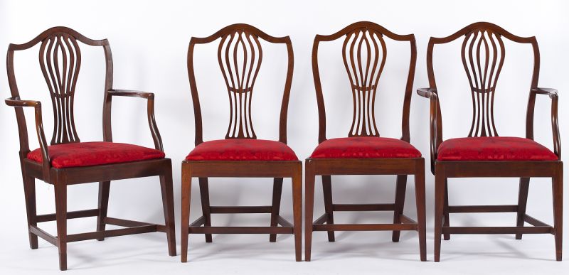 Four English Hepplewhite Chairs19th