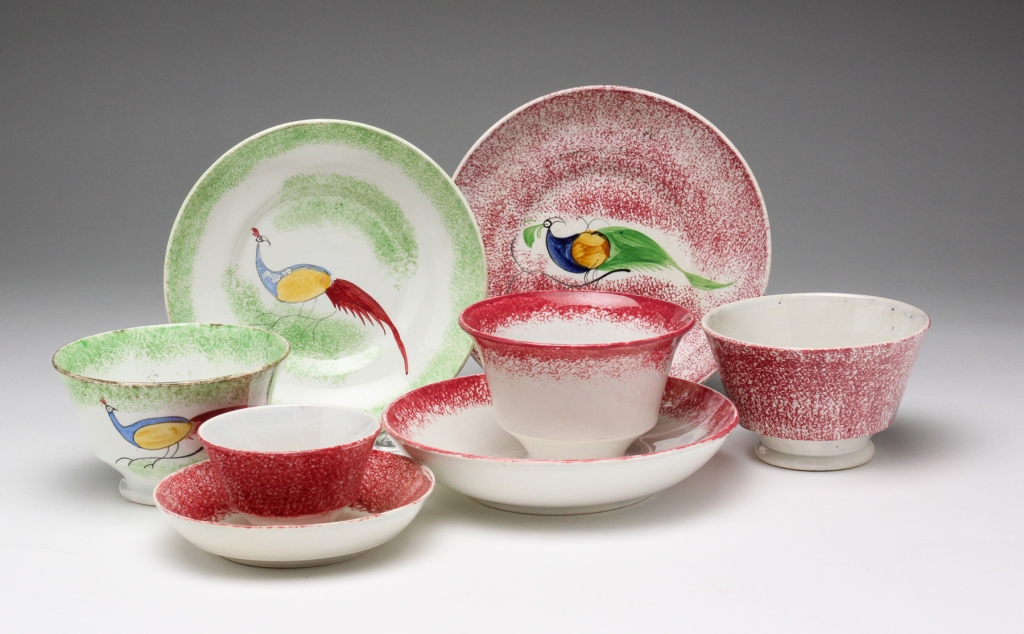 FOUR ENGLISH SPATTERWARE CUPS AND